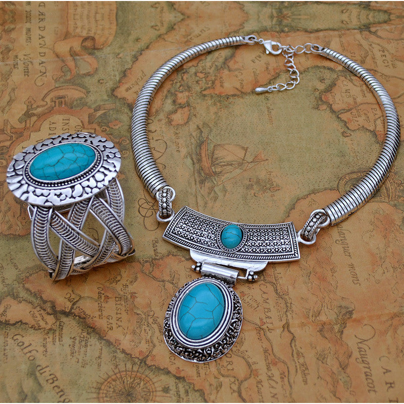 Boho Retro Turquoise Jewelry Set - Necklace, Earrings, Ring & Bracelet - Turquoise Glow