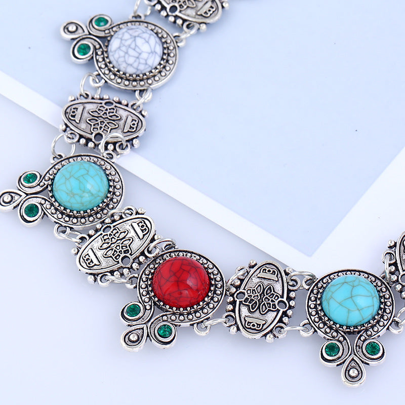 Boho Vintage Turquoise Bead Chocker Necklace - Short Statement Design - Turquoise Glow