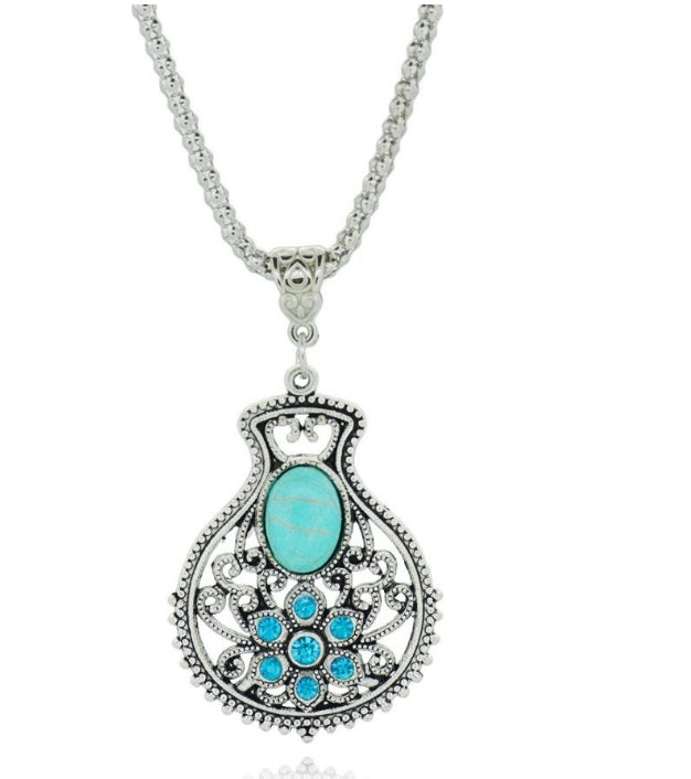 Boho Vintage Turquoise Pendant Necklace - Intricate Silver Hollow Design - Turquoise Glow